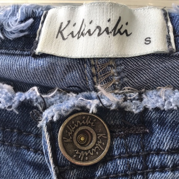 Kikirki Distressed Bell Bottom Boho Denim Cropped Jeans - Picture 11 of 12